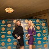 Активистки портала favor.com.ua – Светлана Евстифеева и Ирина Хомейко
