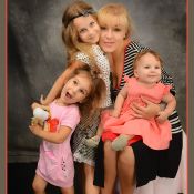 Ольга Юнакова с дочками