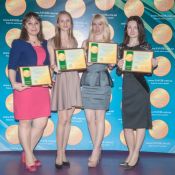 Представниці компанії Sopharma з дипломами для чотирьох препаратів-переможців. У 2014-му році одразу чорити продукти компанії стали переможцями у своїх номинаціях: Карсил, Табекс, Темпалгін і Трібестан.