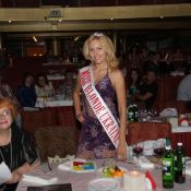 Мисс Блонди-Украина 2009 и ведущая авторской программы «Кино река» Елена Вознесенская
